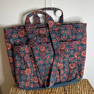 Chic Floral Tote Bag - Red and Blue